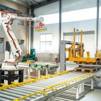 托盤輸送機(jī)使用注意事項(xiàng)